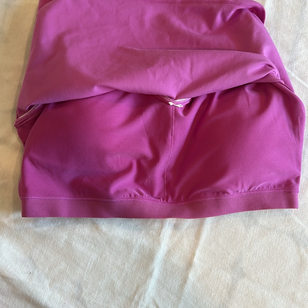GAP Pink Sports Bra with Scoop Neckline and Wide Straps - Picture 4 of 4